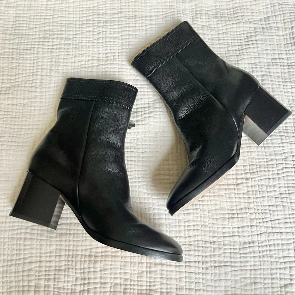 Gianvito Rossi brand new